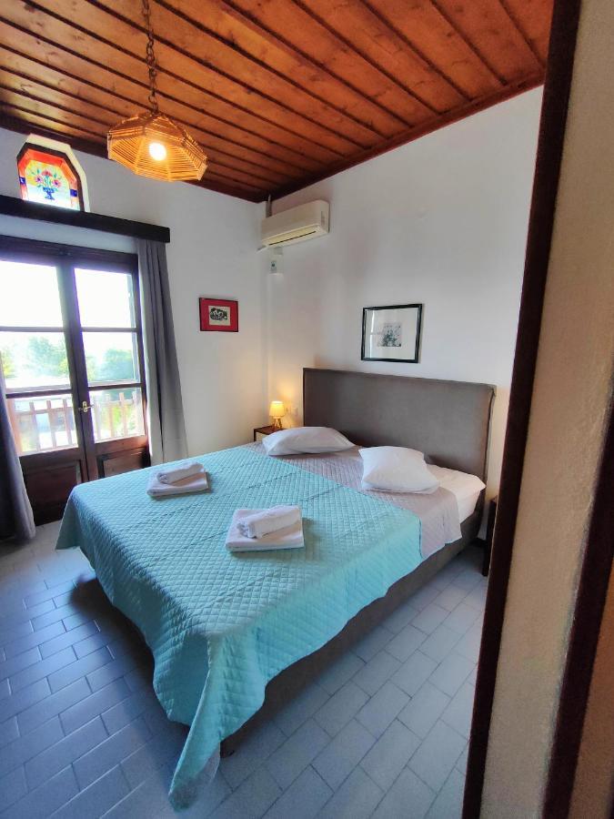 Hotel Vrionis Áyios Dhimítrios Exteriér fotografie