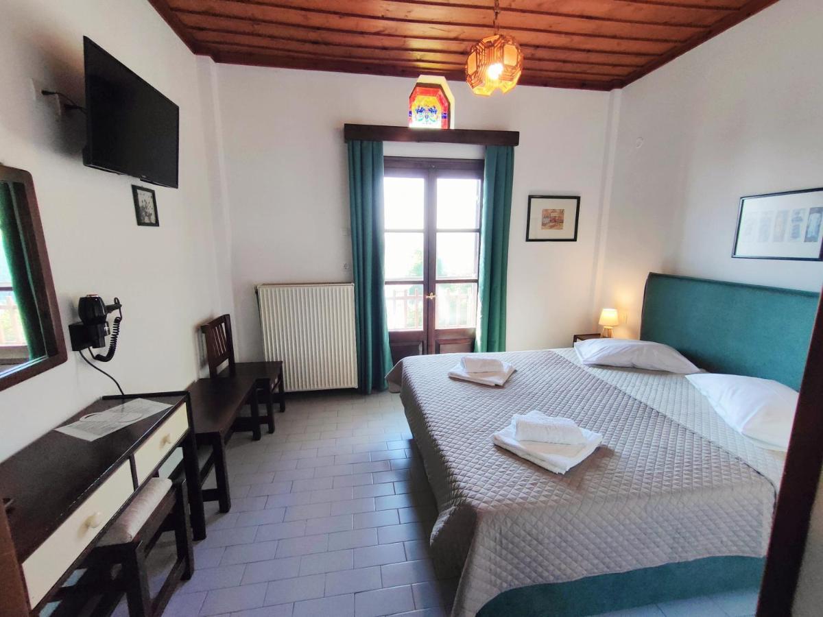 Hotel Vrionis Áyios Dhimítrios Exteriér fotografie