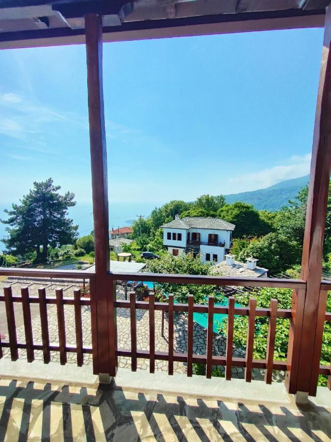 Hotel Vrionis Áyios Dhimítrios Exteriér fotografie