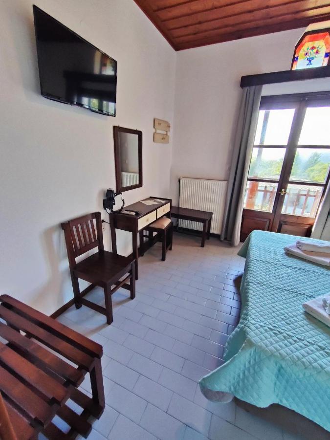 Hotel Vrionis Áyios Dhimítrios Exteriér fotografie